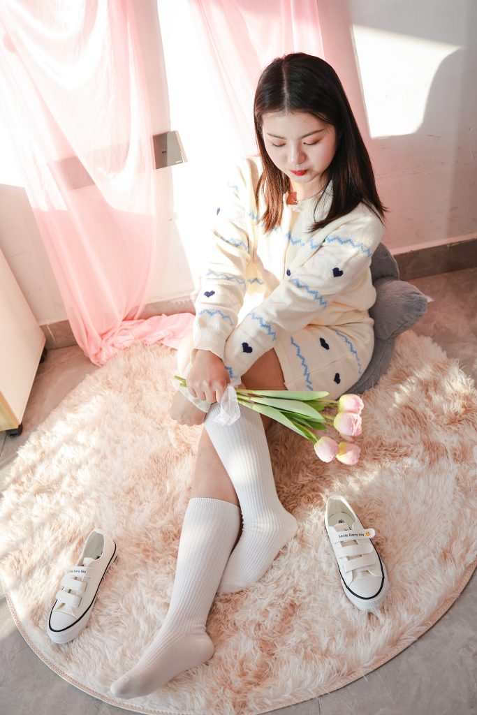 136期：棉白袜，超短裙，帆布鞋